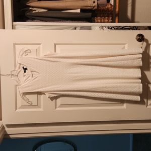 Roz & Ali brand. Off white sleeveless dress